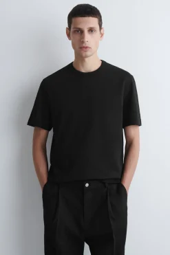 T-SHIRT AUS BAUMWOLLE MIT RUNDHALSAUSSCHNITT