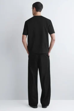 T-SHIRT AUS BAUMWOLLE MIT RUNDHALSAUSSCHNITT