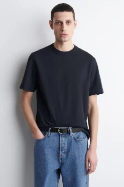 T-SHIRT AUS BAUMWOLLE MIT RUNDHALSAUSSCHNITT