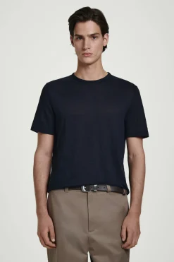T-SHIRT AUS LEINEN