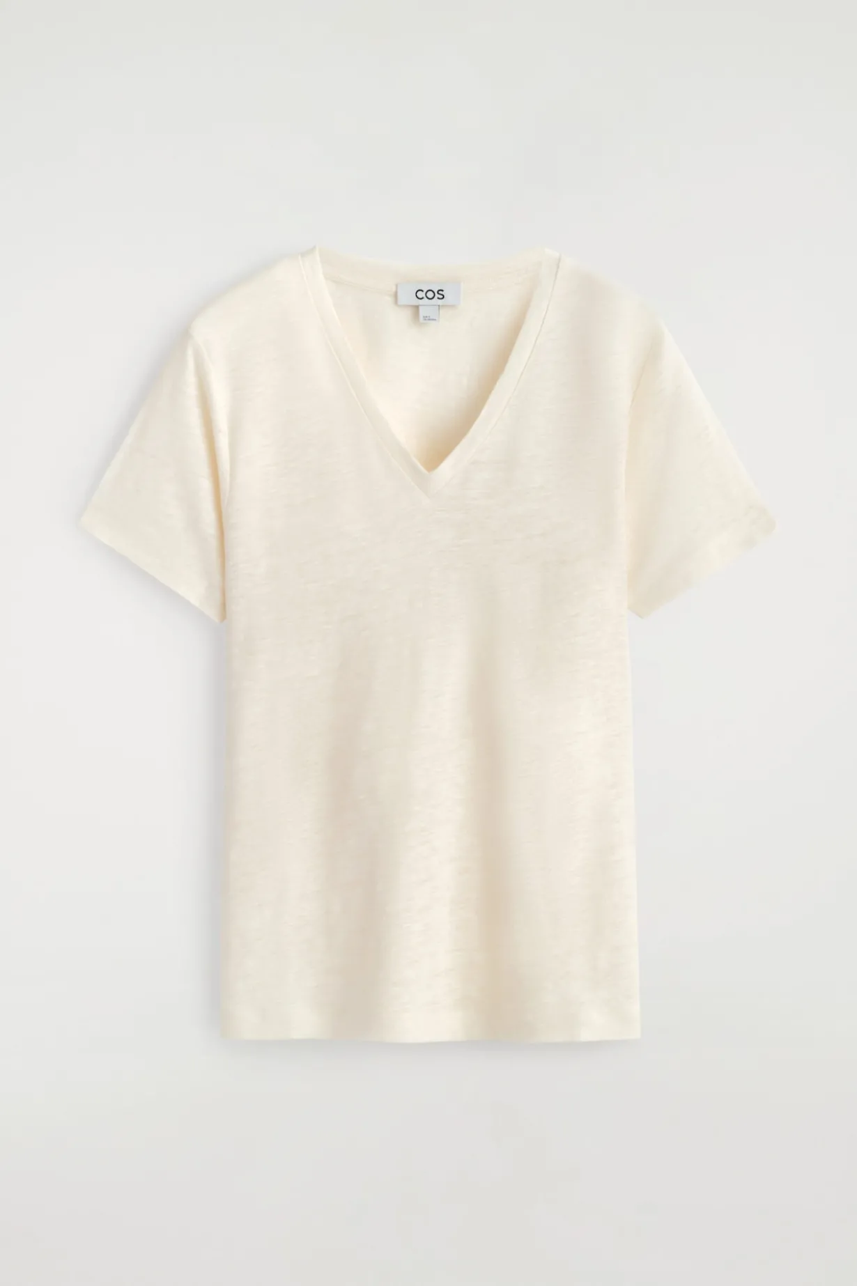 T-SHIRT AUS LEINEN MIT V-AUSSCHNITT