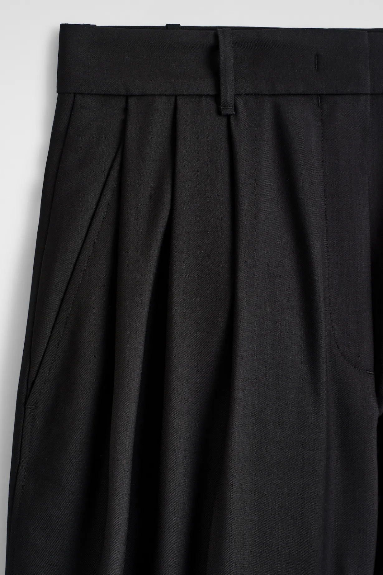 TULPENHOSE AUS WOLL-MIX MIT FALTEN