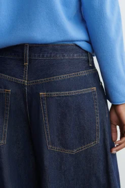 TWINE JEANS MIT BARREL-BEIN