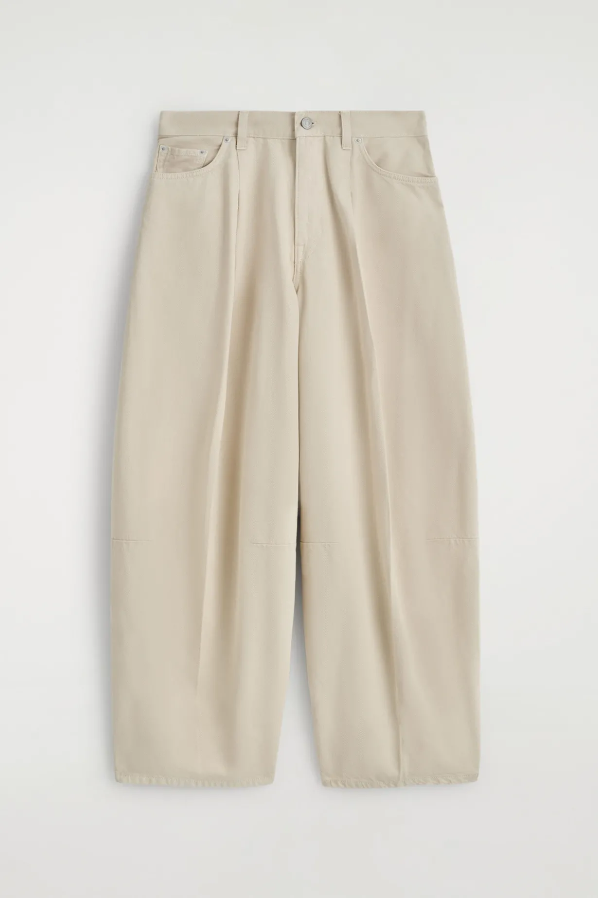 TWINE JEANS MIT BARREL-BEIN