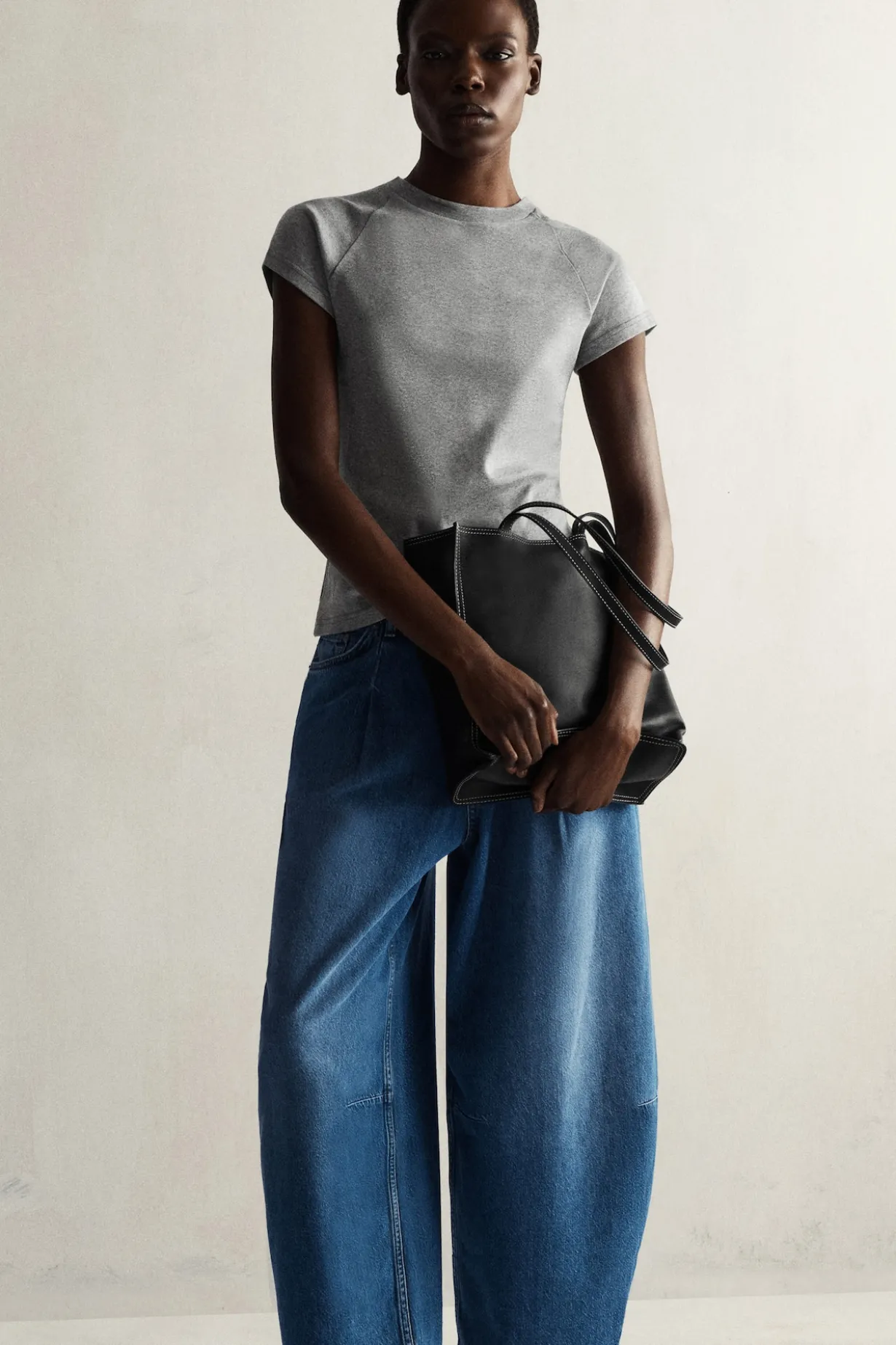 TWINE JEANS MIT BARREL-BEIN