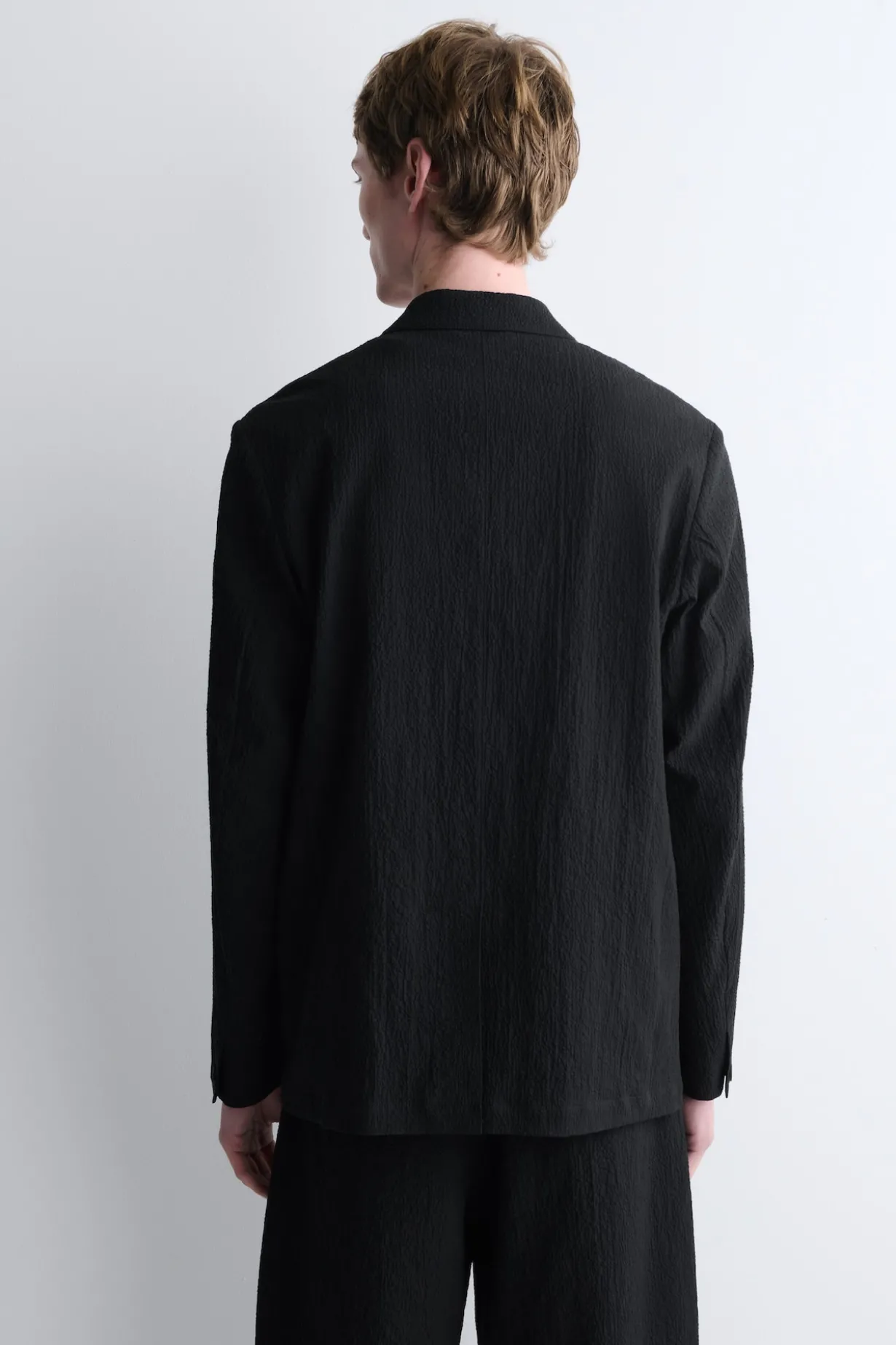 UNSTRUKTURIERTER BLAZER AUS SEERSUCKER