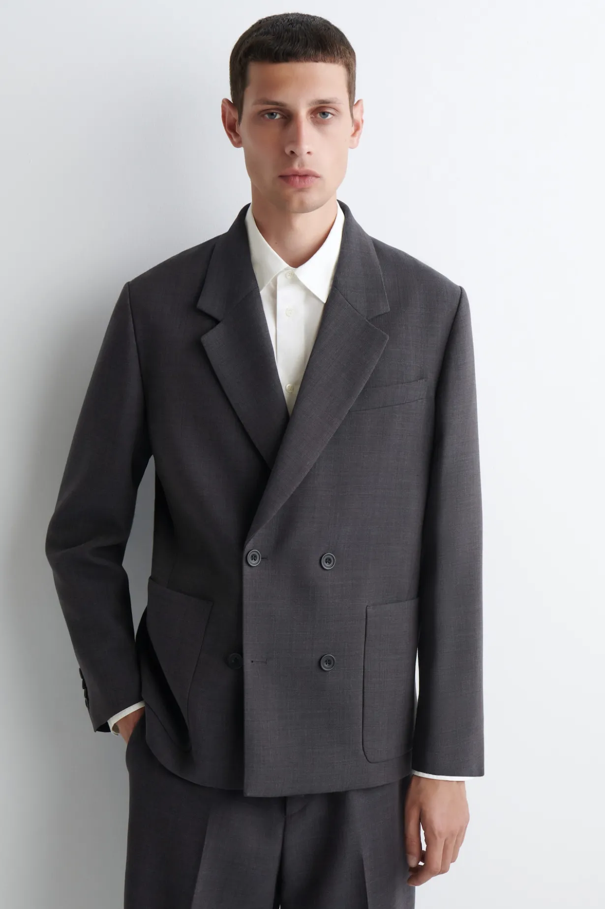 UNSTRUKTURIERTER BLAZER AUS WOLL-MIX