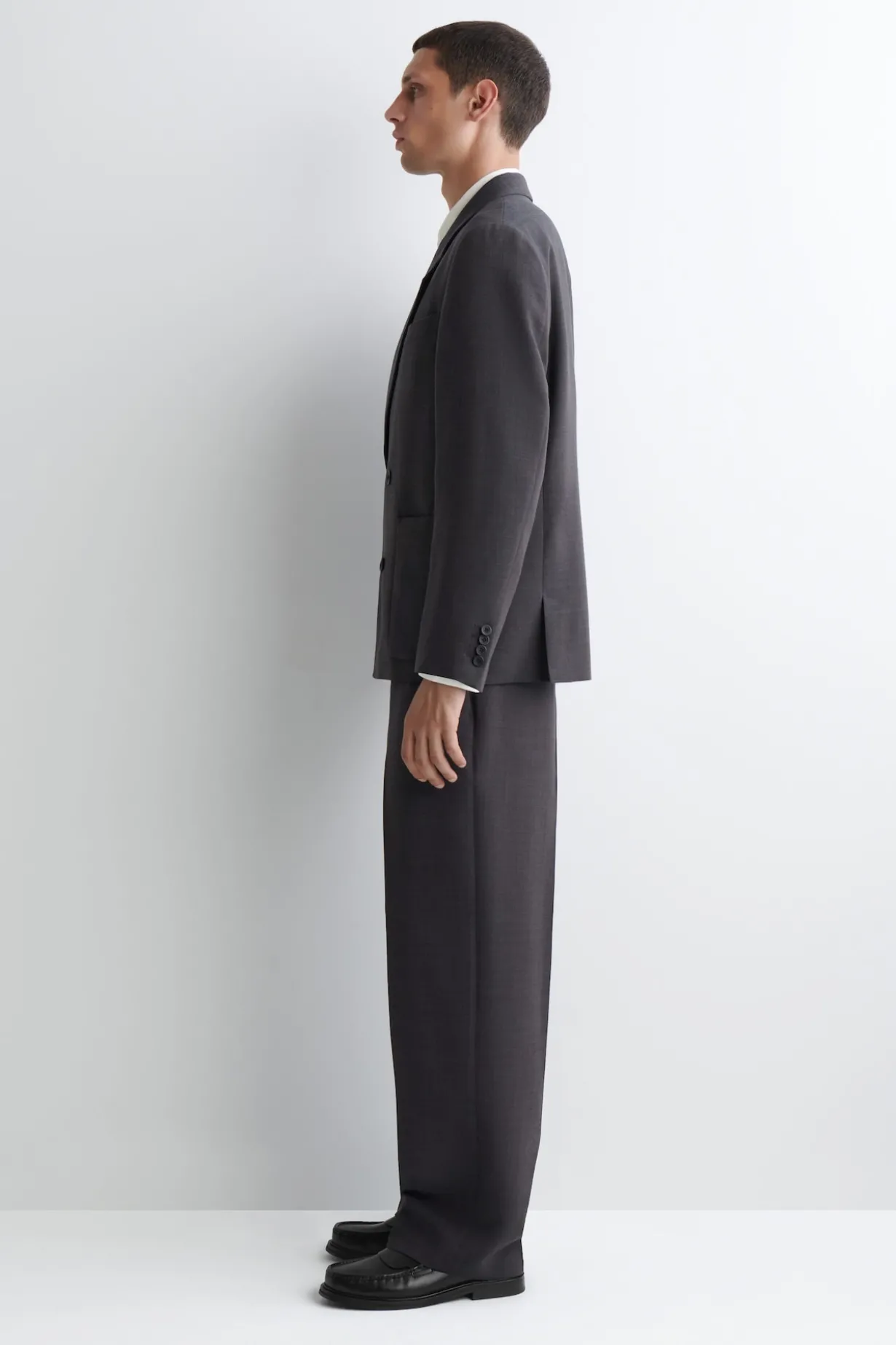 UNSTRUKTURIERTER BLAZER AUS WOLL-MIX