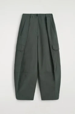 UTILITY-HOSE MIT BARREL-BEIN