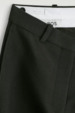 VERKÜRZTE HOSE AUS WOLLE MIT BARREL-BEIN