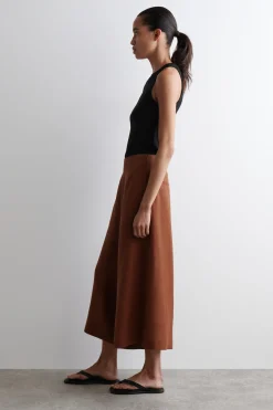 VERKÜRZTE LEINENHOSE MIT WEITEM BEIN