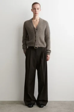 VERKÜRZTE STRICKJACKE AUS ALPAKA-MIX