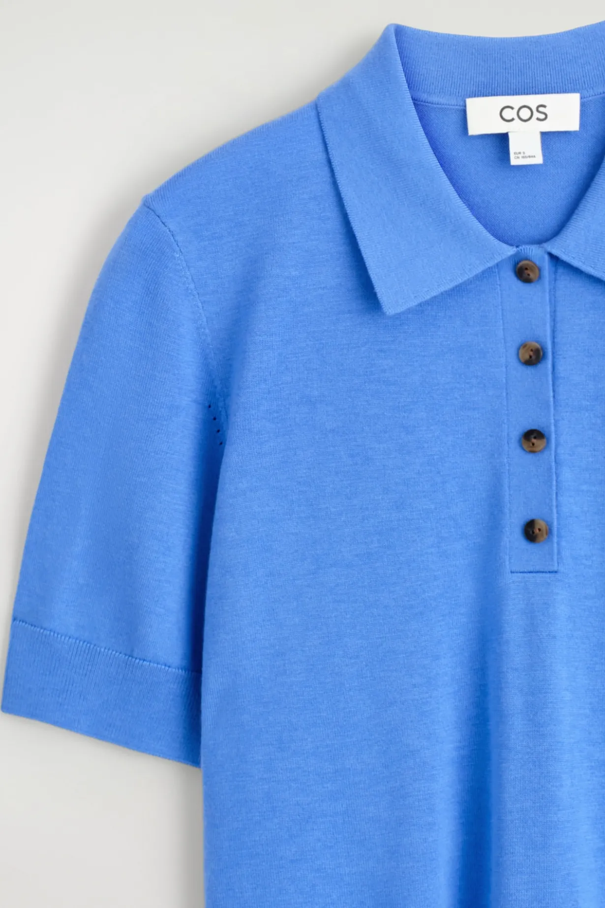 VERKÜRZTES POLOSHIRT AUS WOLL-MIX