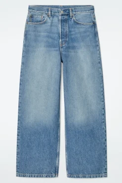 VOLUME JEANS MIT WEITEM BEIN