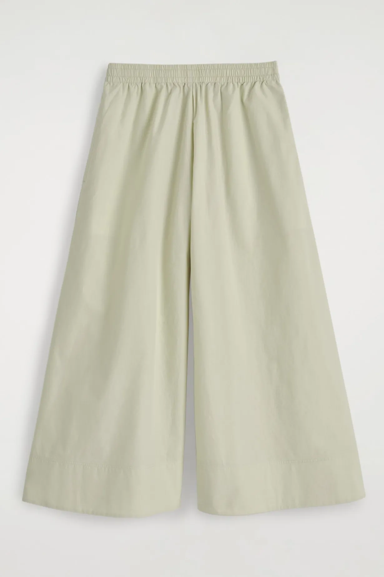 VOLUMINÖSE CULOTTES