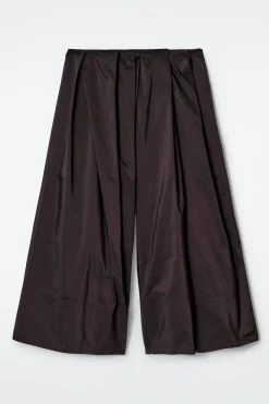 VOLUMINÖSE CULOTTES MIT FALTEN