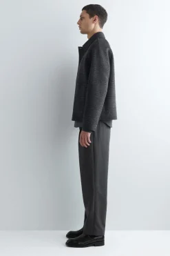 WENDBARE WOLLJACKE MIT KARO- UND FISCHGRÄTMUSTER