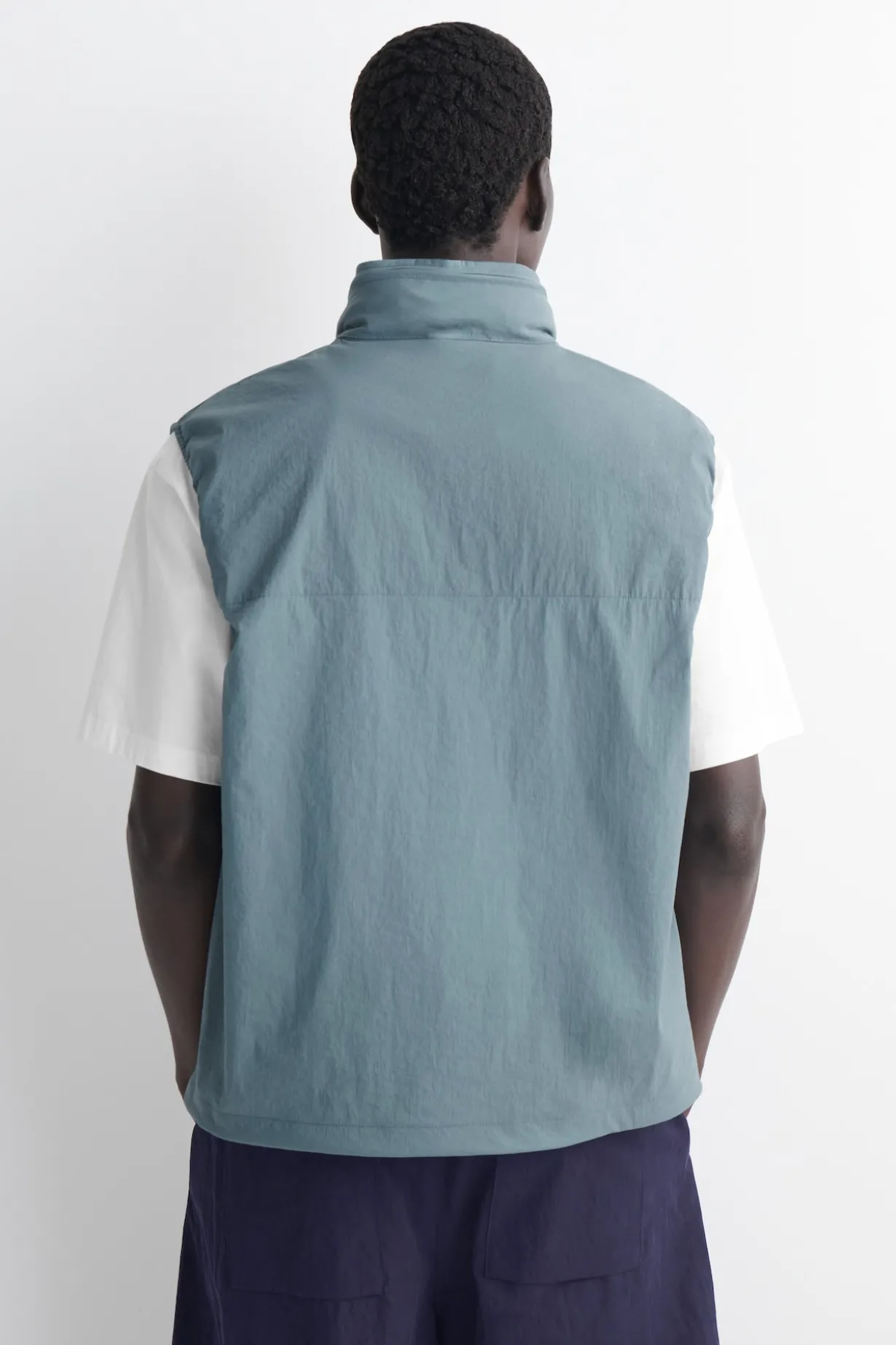 WESTE AUS WASSERABWEISENDEM TECHNISCHEN NYLON