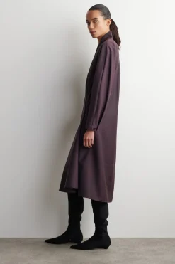WICKELKLEID AUS WOLLE MIT SCHALKRAGEN
