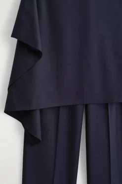 WOLLHOSE MIT ROCK