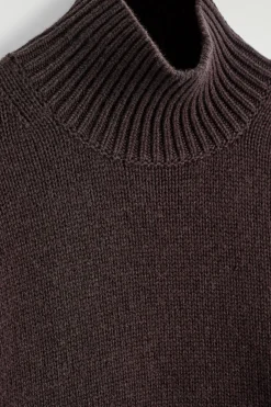 WOLLPULLOVER MIT ROLLKRAGEN
